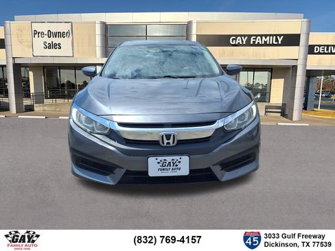 Used 2018 Honda Civic EX image 5