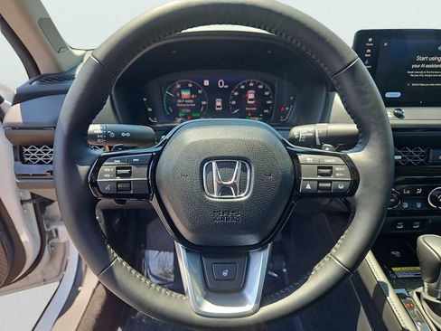 Certified 2025 Honda Accord Touring image 29