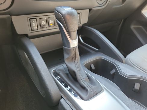 Used 2022 Nissan Frontier SV RWD image 30