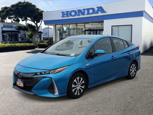 Used 2020 Toyota Prius Prime XLE FWD image 1