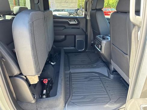 Used 2026 GMC Sierra 1500 SLT w/ SLT Premium Plus Package AWD/4WD image 17