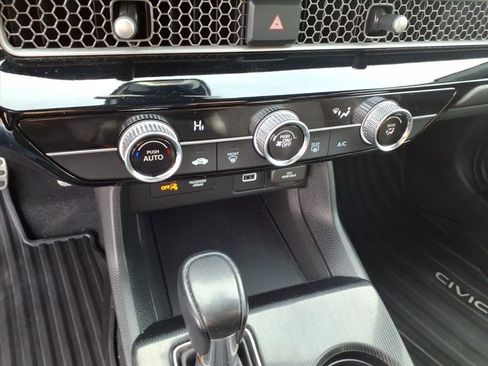 Used 2023 Honda Civic Sport image 22