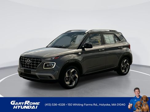 Certified 2022 Hyundai Venue Limited image 1