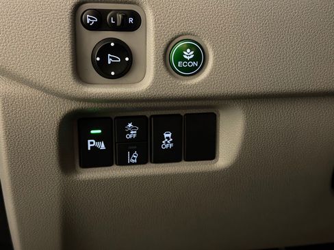 Used 2019 Honda Pilot Elite image 19