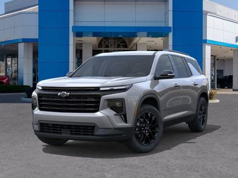 New 2026 Chevrolet Traverse LT w/ Midnight/Sport Edition image 6