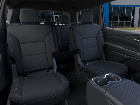 New 2026 Chevrolet Traverse LT image 17