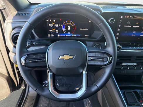 Used 2025 Chevrolet Colorado W/T w/ WT Custom Package image 26