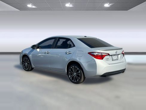 Used 2014 Toyota Corolla S Premium image 3