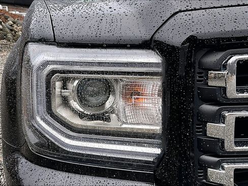 Used 2017 GMC Sierra 1500 4x4 Double Cab w/ Elevation Edition image 24