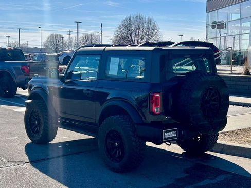 Used 2025 Ford Bronco 2-Door image 3