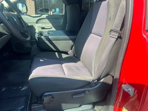 Used 2013 Chevrolet Silverado 1500 W/T w/ LS Package image 12