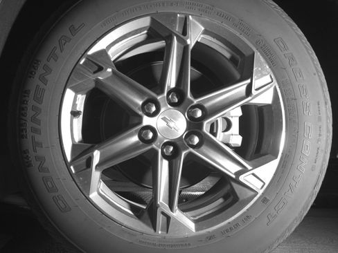 Used 2025 Chevrolet Blazer LT FWD image 14