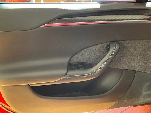 Used 2022 Tesla Model S Plaid image 16