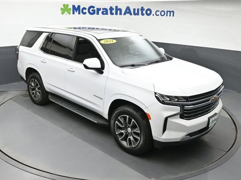 Used 2021 Chevrolet Tahoe LT image 3