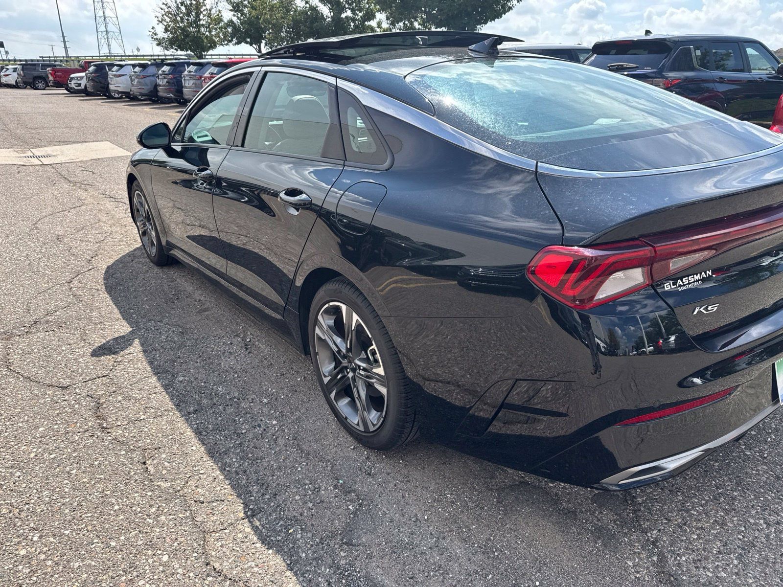 Used 2021 Kia K5 EX w/ EX Premium Package FWD image 4