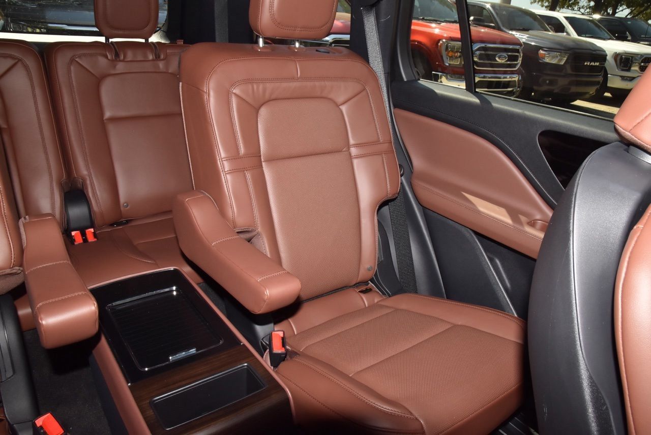 New 2026 Lincoln Aviator Reserve AWD/4WD image 23