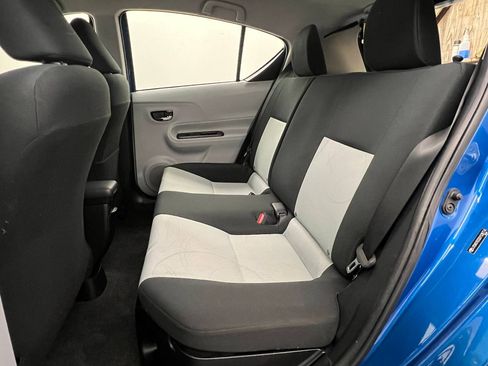 Used 2013 Toyota Prius C Three image 10