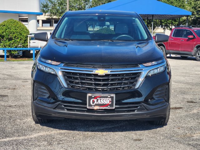 Used 2024 Chevrolet Equinox LS w/ LS Convenience Package FWD image 2