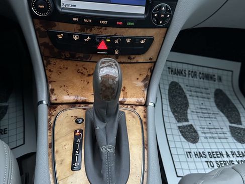 Used 2006 Mercedes-Benz E 350 Sedan image 14
