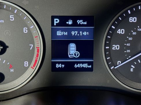Used 2020 Hyundai Tucson Value FWD image 16