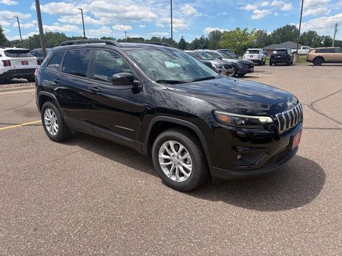 Used 2022 Jeep Cherokee Latitude Lux AWD/4WD image 4