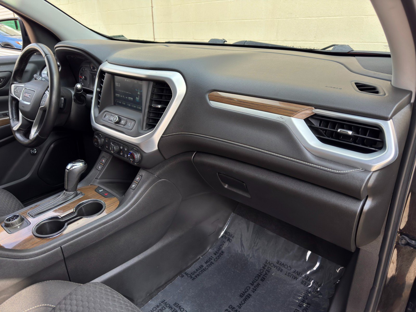 Used 2018 GMC Acadia SLE w/ Driver Alert Package I AWD/4WD image 13