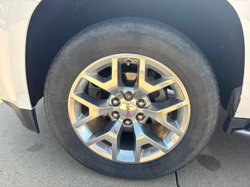 Used 2018 GMC Yukon SLT w/ Open Road Package RWD image 53