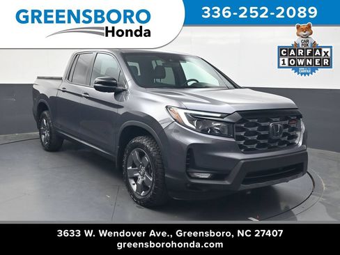 Certified 2025 Honda Ridgeline TrailSport image 1