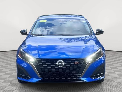 Certified 2025 Nissan Altima 2.5 SR AWD/4WD image 2