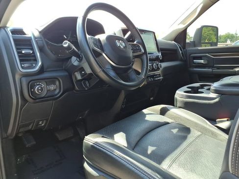 Used 2024 RAM 2500 Laramie w/ Safety Group AWD/4WD image 11