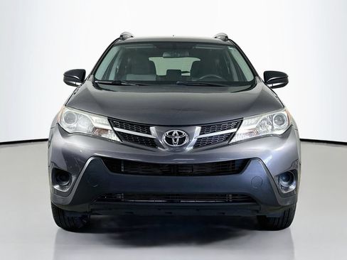 Used 2015 Toyota RAV4 LE FWD image 2