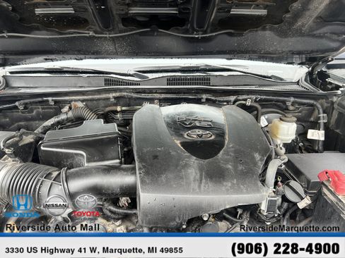 Used 2019 Toyota Tacoma TRD Sport image 13