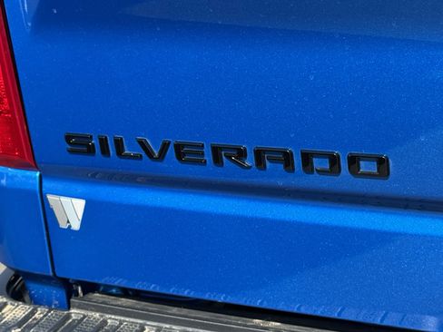 Used 2022 Chevrolet Silverado 1500 LT w/ Protection Package image 42