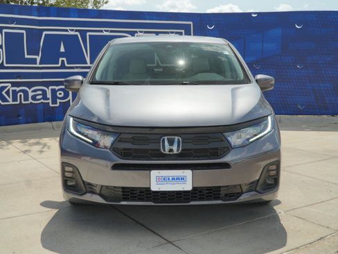 New 2026 Honda Odyssey EX-L image 2