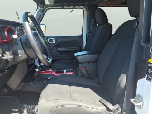 Used 2020 Jeep Wrangler Sport AWD/4WD image 16