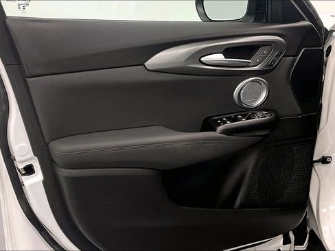 Used 2024 Alfa Romeo Tonale Veloce image 18