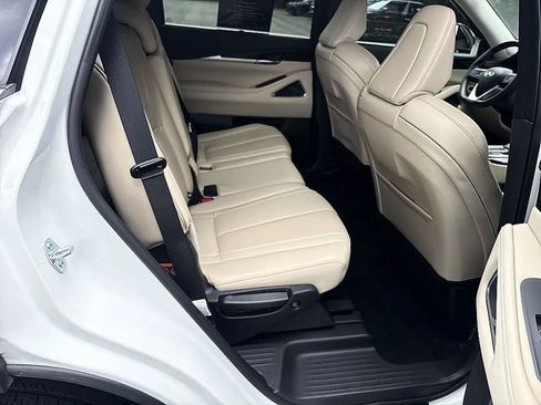 Certified 2025 INFINITI QX60 Sensory AWD/4WD image 24