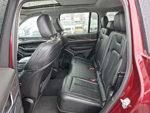 Used 2024 Jeep Grand Cherokee Limited 4xe image 8