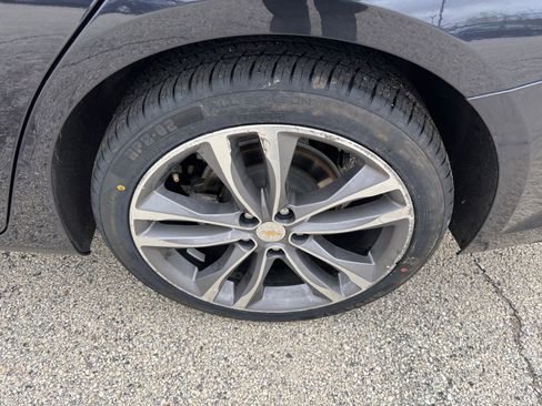 Used 2023 Chevrolet Malibu LT w/ Driver Confidence Package image 32