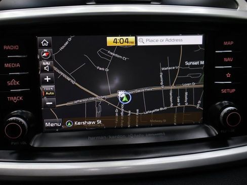 Used 2019 Kia Sorento SX image 24