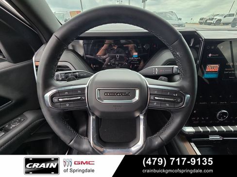 Used 2025 GMC Yukon Denali AWD/4WD image 14