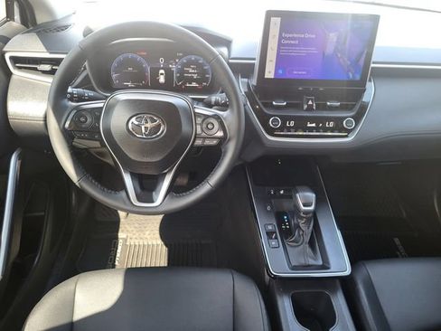 Used 2026 Toyota Corolla Cross XLE w/ Convenience Package AWD/4WD image 26