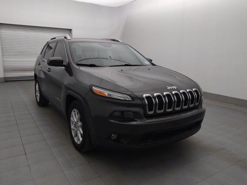 Used 2014 Jeep Cherokee Latitude w/ Comfort/Convenience Group image 13