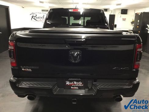 Used 2021 RAM 1500 Laramie AWD/4WD image 9