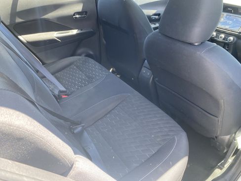 Used 2023 Nissan Kicks SV FWD image 14