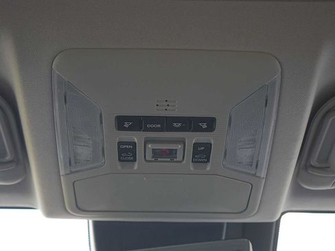 Used 2020 Toyota RAV4 Limited w/ Carpet Mat Package AWD/4WD image 23