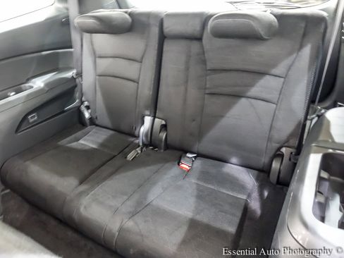 Used 2022 Honda Pilot Sport image 17