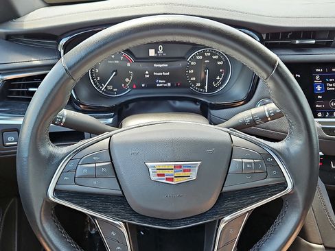Used 2024 Cadillac XT5 Premium Luxury AWD/4WD image 20