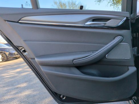 Used 2023 BMW M5 w/ Executive Package AWD/4WD image 38
