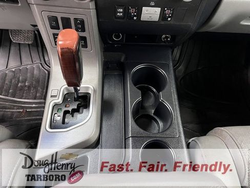 Used 2011 Toyota Sequoia Platinum image 50